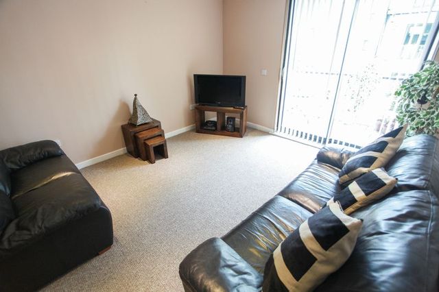  Image of 2 bedroom Flat to rent in Cornhill Liverpool L1 at Cornhill  Liverpool, L1 8DP