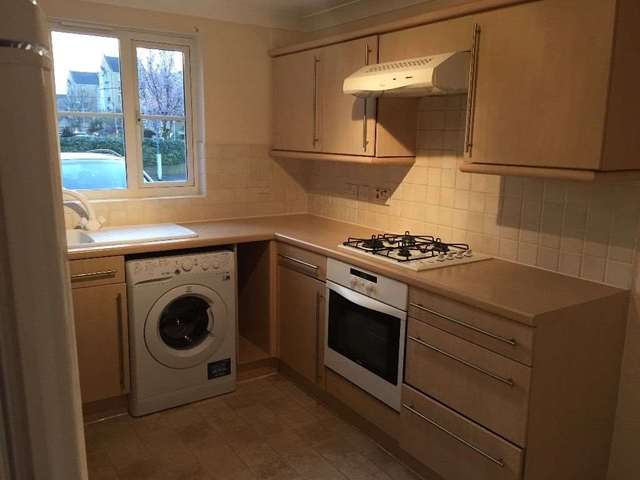  Image of 3 bedroom Semi-Detached house to rent in County Road London E6 at County Road Beckton London, E6 6NH