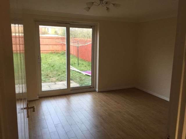  Image of 3 bedroom Semi-Detached house to rent in County Road London E6 at County Road Beckton London, E6 6NH