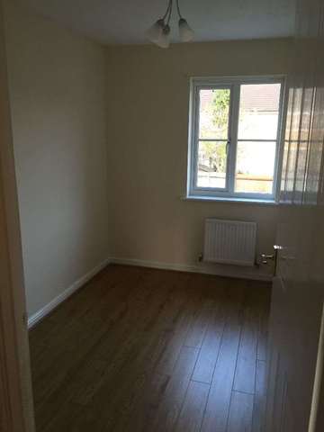  Image of 3 bedroom Semi-Detached house to rent in County Road London E6 at County Road Beckton London, E6 6NH