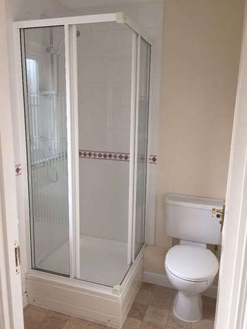  Image of 3 bedroom Semi-Detached house to rent in County Road London E6 at County Road Beckton London, E6 6NH