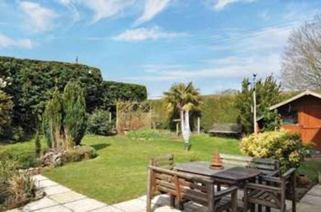  Image of 4 bedroom Semi-Detached house for sale in Courtiers Green Clifton Hampden Abingdon OX14 at Courtiers Green Clifton Hampden Abingdon, OX14 3EN