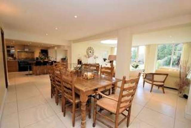  Image of 5 bedroom Detached house for sale in Goffs Hill Crays Pond Reading RG8 at Crays Pond  Reading, RG8 7QD