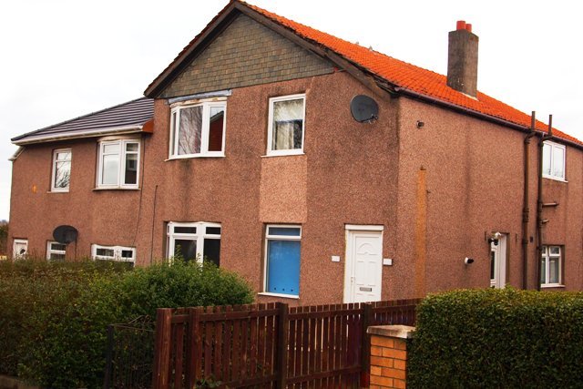  Image of 3 bedroom Flat to rent in Crofthill Road Glasgow G44 at Kings Park Glasgow Glasgow, G44 5NW