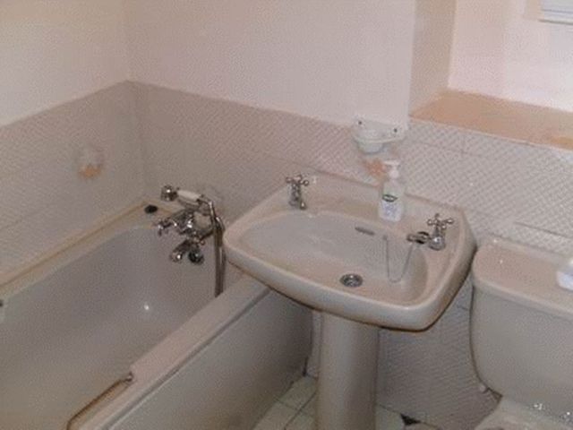  Image of 2 bedroom Detached house to rent in Cropton Crescent Nottingham NG8 at Cropton Crescent Beechdale Mews Nottingham, NG8 3FG