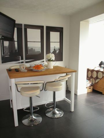  Image of 4 bedroom Detached house for sale in Curlew Way Daventry NN11 at Curlew Way  Daventry, NN11 0XS
