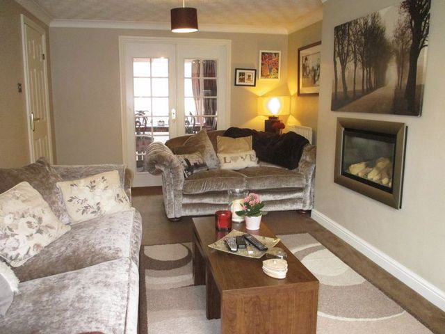  Image of 4 bedroom Detached house for sale in Curlew Way Daventry NN11 at Curlew Way  Daventry, NN11 0XS