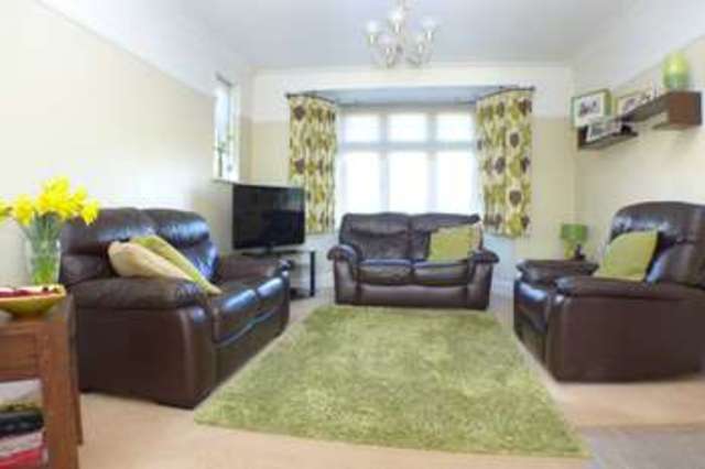  Image of 3 bedroom Detached house for sale in Danson Road Bexley DA5 at Danson Road  Bexley, DA5 1DG