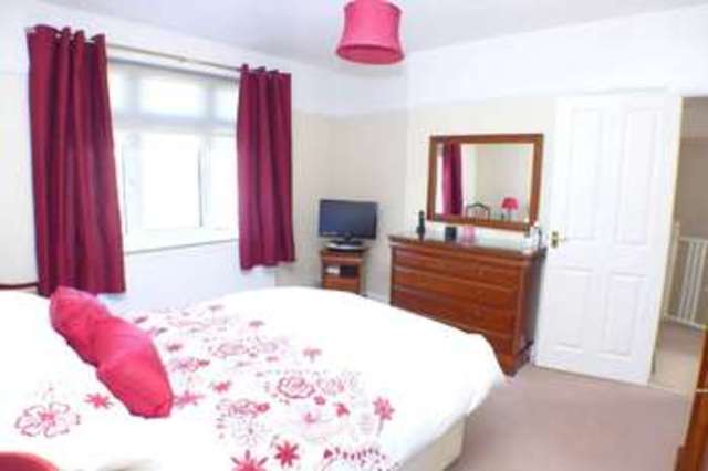  Image of 3 bedroom Detached house for sale in Danson Road Bexley DA5 at Danson Road  Bexley, DA5 1DG
