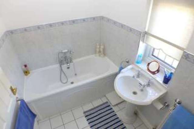  Image of 3 bedroom Detached house for sale in Danson Road Bexley DA5 at Danson Road  Bexley, DA5 1DG