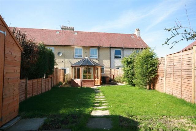  Image of 3 bedroom Terraced house to rent in Deanfield Drive Bo