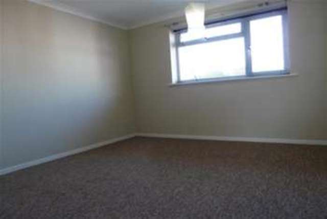  Image of 2 bedroom Flat to rent in Deansway Warwick CV34 at Warwick, CV34 5DW
