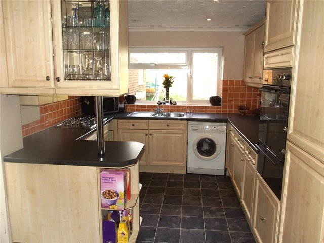  Image of 4 bedroom Detached house for sale in Delane Drive Winnersh Wokingham RG41 at Winnersh Wokingham Winnersh, RG41 5AT