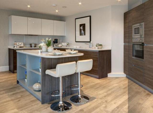  Image of 2 bedroom Flat for sale in Leven Road London E14 at London, E14 0GQ