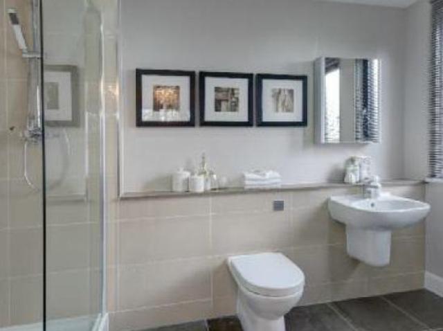  Image of 2 bedroom Flat for sale in Leven Road London E14 at London, E14 0GQ