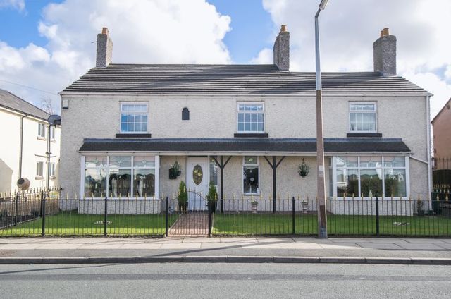  Image of 4 bedroom Detached house for sale in Dodds Lane Maghull Liverpool L31 at Dodds Lane  Maghull, L31 9AB