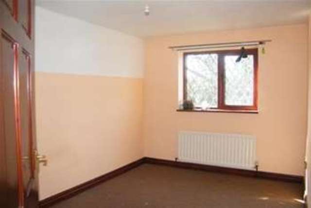  Image of 4 bedroom Detached house to rent in Dorchester Drive Wythenshawe Manchester M23 at Manchester, M23 9QE