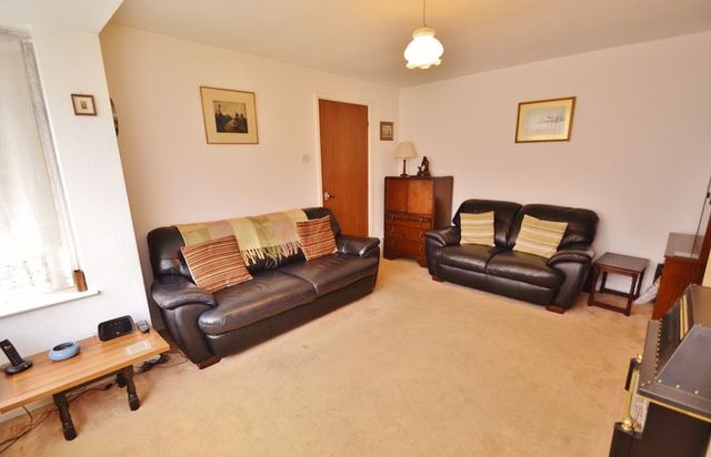  Image of 3 bedroom Semi-Detached house to rent in Dorchester Road Swinton Manchester M27 at Dorchester Road Swinton Manchester, M27 5US