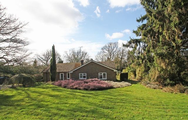  Image of 2 bedroom Detached house for sale in East Grinstead RH19 at East Grinstead, RH19 3PR