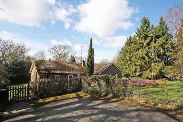  Image of 2 bedroom Detached house for sale in East Grinstead RH19 at East Grinstead, RH19 3PR