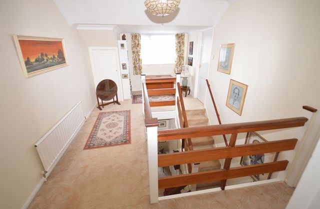  Image of 3 bedroom Detached house for sale in Downside Hindhead GU26 at Downside Beacon Hill Hindhead, GU26 6RR