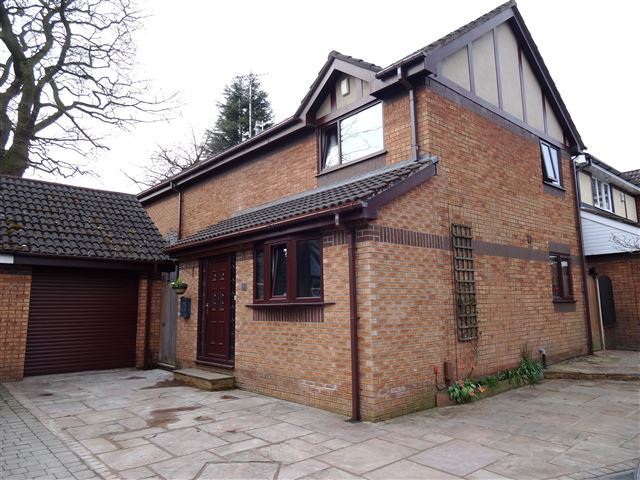  Image of 3 bedroom Detached house for sale in Drummond Way Macclesfield SK10 at Drummond Way  Macclesfield, SK10 4XJ