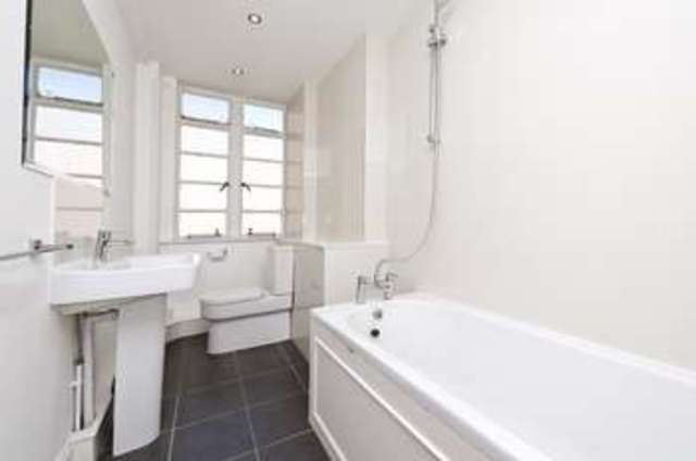  Image of 1 bedroom Flat to rent in Balham High Road London SW17 at Du Cane Court  Balham High Road, SW17 7JB