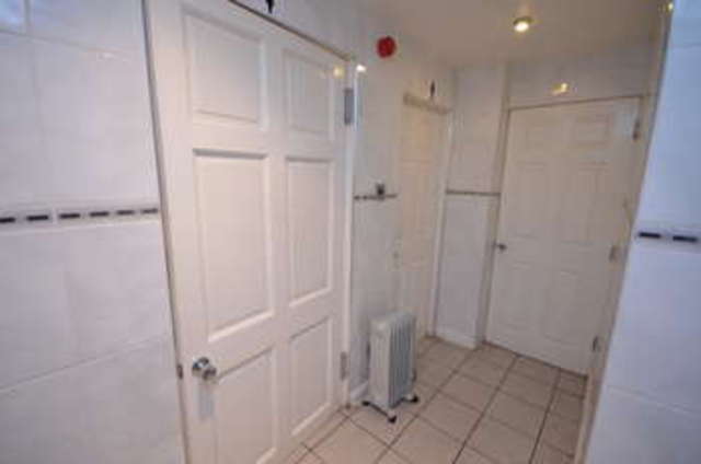  Image of Detached house to rent in Duckworth Street Darwen BB3 at Darwen Darwen, BB3 1AT