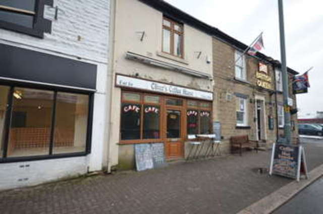  Image of Detached house to rent in Duckworth Street Darwen BB3 at Darwen Darwen, BB3 1AT