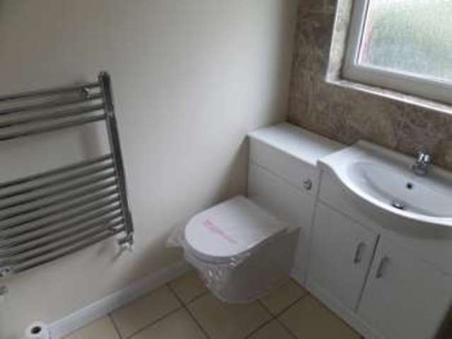  Image of 1 bedroom Flat to rent in Durrans Court Bletchley Milton Keynes MK2 at Milton keynes, MK2 2TQ