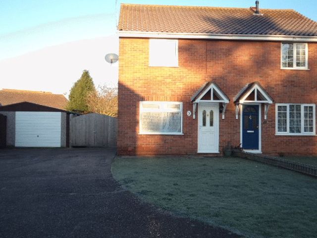  Image of 3 bedroom Semi-Detached house to rent in Eckersley Drive Fakenham NR21 at Eckersley Drive  Fakenham, NR21 9RY