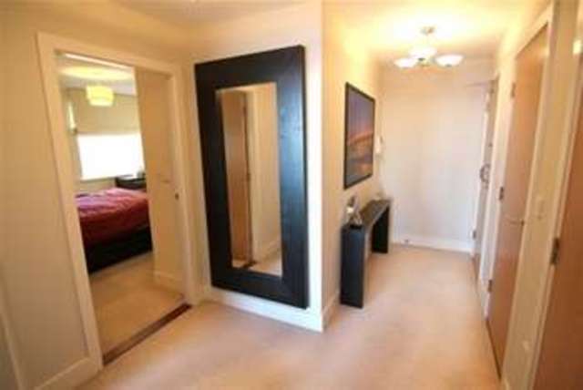  Image of 2 bedroom Flat to rent in Ferry Court Cardiff CF11 at Cardiff, CF11 0AU