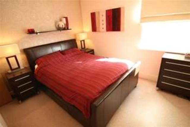  Image of 2 bedroom Flat to rent in Ferry Court Cardiff CF11 at Cardiff, CF11 0AU