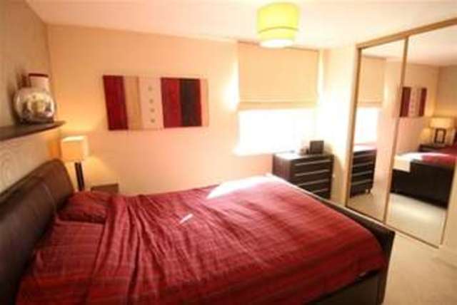  Image of 2 bedroom Flat to rent in Ferry Court Cardiff CF11 at Cardiff, CF11 0AU