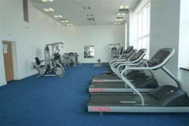  Image of 2 bedroom Flat to rent in Ferry Court Cardiff CF11 at Cardiff, CF11 0AU