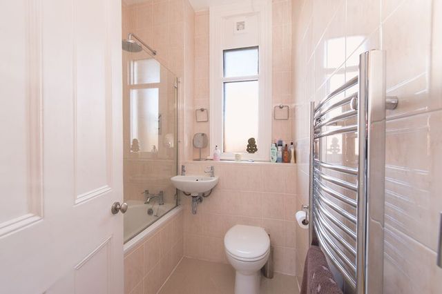  Image of 3 bedroom Property to rent in Elgin Avenue London W9 at Elgin Avenue  London, W9 1JG