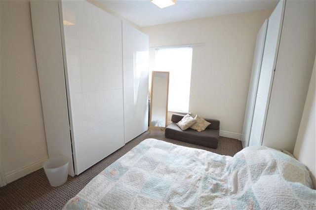  Image of 3 bedroom Terraced house for sale in Elmsdale Road Mossley Hill Liverpool L18 at Elmsdale Road Allerton Liverpool, L18 1LX