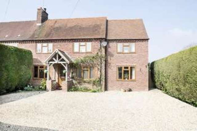  Image of 4 bedroom Semi-Detached house for sale in Emmens Close Checkendon Reading RG8 at Checkendon  Reading, RG8 0TU