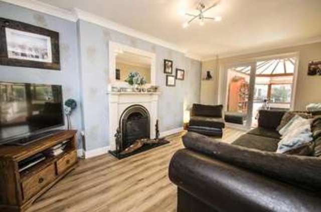  Image of 4 bedroom Semi-Detached house for sale in Emmens Close Checkendon Reading RG8 at Checkendon  Reading, RG8 0TU