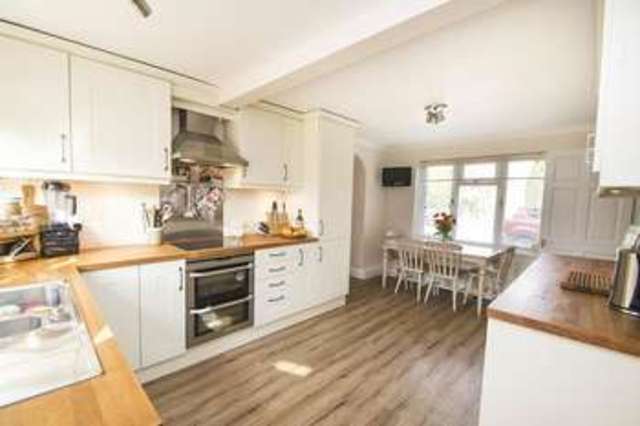  Image of 4 bedroom Semi-Detached house for sale in Emmens Close Checkendon Reading RG8 at Checkendon  Reading, RG8 0TU