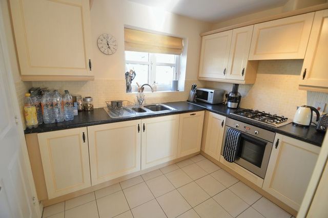  Image of 4 bedroom Terraced house for sale in Evesham Road Redditch B97 at Evesham Road Crabbs Cross Redditch, B97 5JN