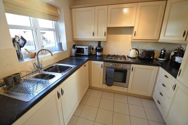  Image of 4 bedroom Terraced house for sale in Evesham Road Redditch B97 at Evesham Road Crabbs Cross Redditch, B97 5JN