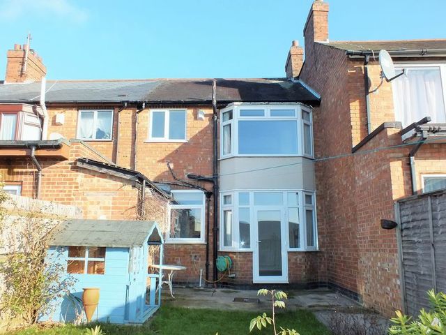  Image of 3 bedroom Terraced house to rent in Fern Hill Road Cowley Oxford OX4 at Fern Hill Road  Oxford, OX4 2JR
