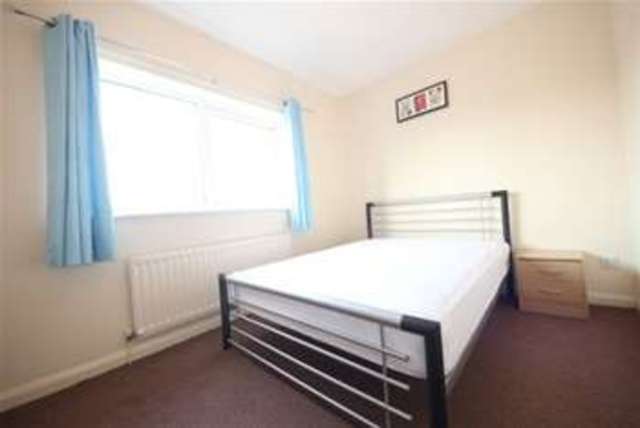  Image of 2 bedroom Property to rent in Fewster Way York YO10 at York, YO10 4AD