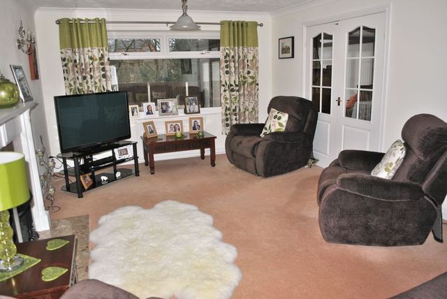  Image of 4 bedroom Detached house for sale in Ffordd Mailyn Wrexham LL13 at Ffordd Mailyn  Wrexham, LL13 7JB