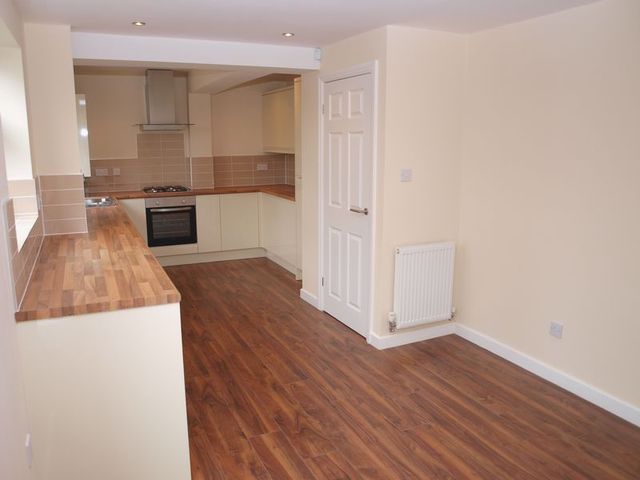  Image of 4 bedroom Detached house to rent in Fisherfield Rochdale OL12 at Fisherfield Norden Rochdale, OL12 7QS