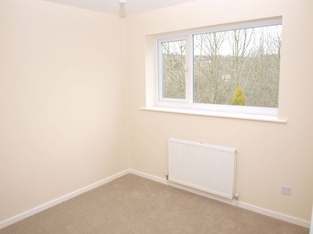  Image of 4 bedroom Detached house to rent in Fisherfield Rochdale OL12 at Fisherfield Norden Rochdale, OL12 7QS