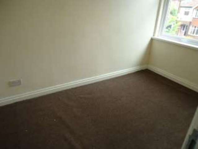  Image of 1 bedroom Flat to rent in Victoria Parade Ashton-on-Ribble Preston PR2 at Victoria Parade Ashton on Ribble Preston, PR2 1DT