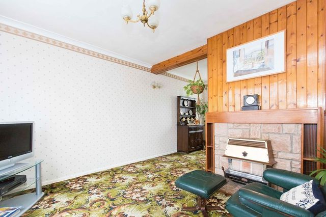  Image of 2 bedroom Detached house for sale in Flemming Crescent Leigh-on-Sea SS9 at Flemming Crescent  Leigh-On-Sea, SS9 4HT