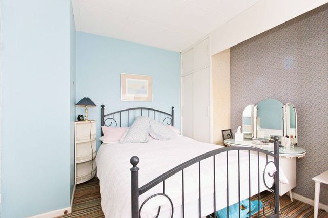 Image of 2 bedroom Detached house for sale in Flemming Crescent Leigh-on-Sea SS9 at Flemming Crescent  Leigh-On-Sea, SS9 4HT